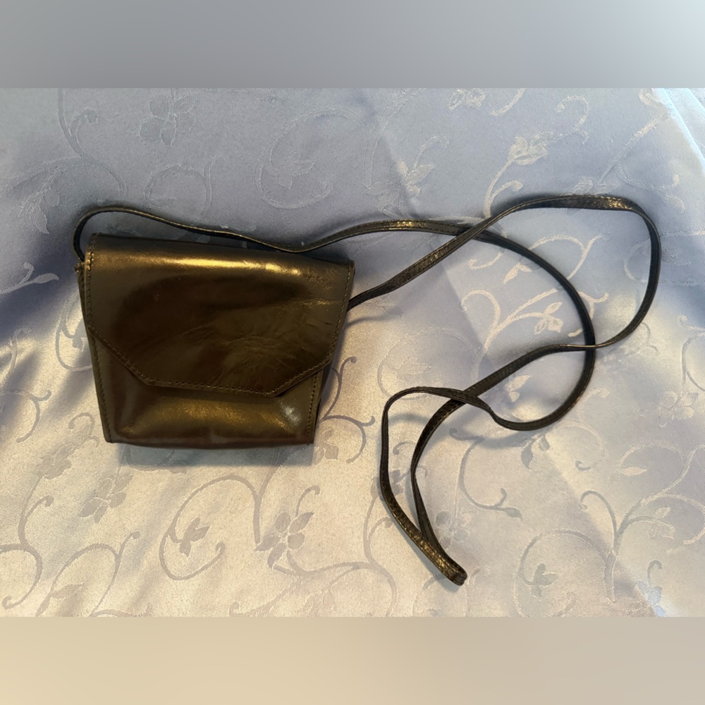 Anne Taylor Black Leather Crossbody Bag